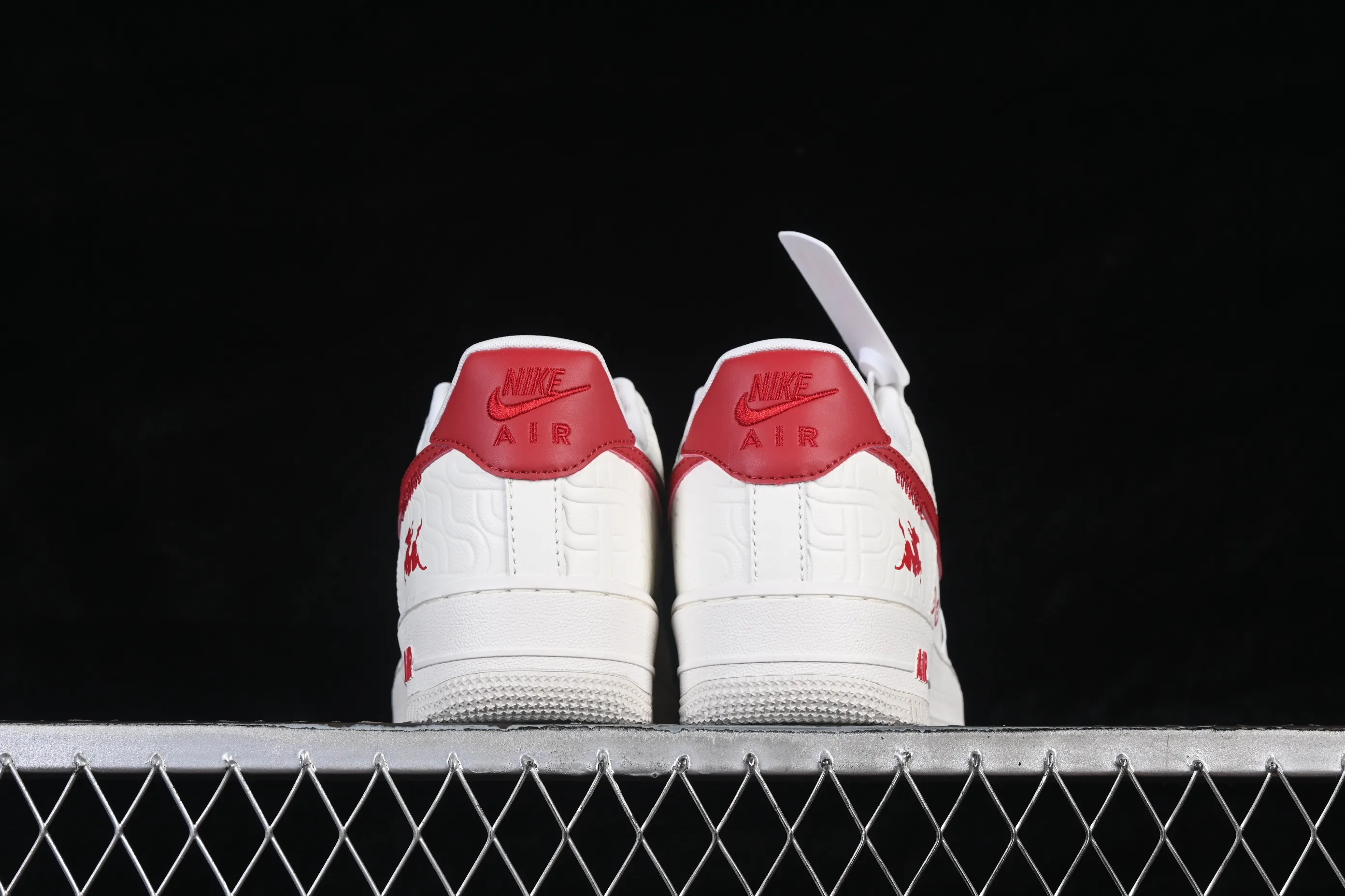 All categories Nk Air Force 1 Air Force series Nk Air Force 1 Low Air Force low-top Nike Air Force 1'07 Low Good luck in the Year of the Horse Air Force 1 low-top casual sneakers HV5979-130